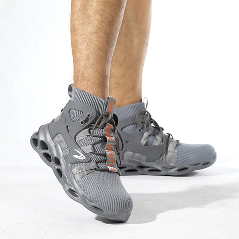 Robust and comfortable safety shoe grey