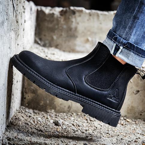 Black comfort leather safety boots